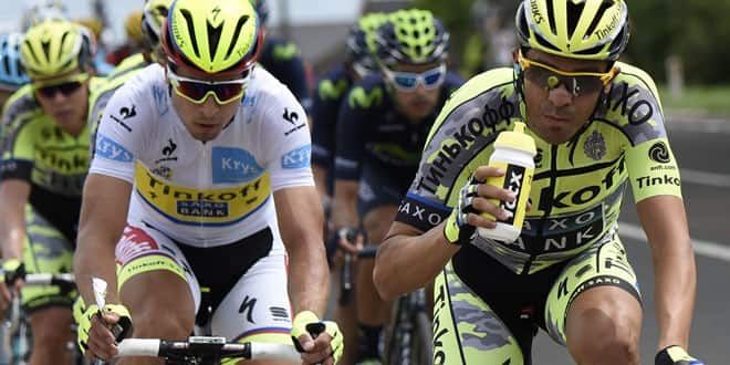 Peter Sagan (à gauche) à côté de son leader Alberto Contador (Tinkoff-Saxo)