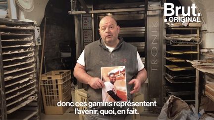 Pendant ce temps-là, à Besançon, ce boulanger se bat pour que son apprenti guinéen Laye reste sur le territoire français.