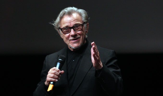 Drôle et touchant, Harvey Keitel "Mr White"
 (Jean-Francois Lixon)