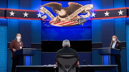 Une répétition du débat présidentiel, le 28 septembre 2020, à Cleveland (Etats-Unis). (SAUL LOEB / AFP)