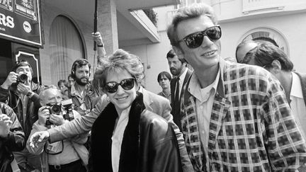 L'actrice Nathalie Baye et Johnny Hallyday, ici à Cannes en 1985, allaient souvent se reposer dans leur maison de Vallière en Creuse.&nbsp; (AFP)