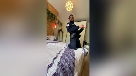 En débarquant sur Tik Tok, la police espère donner une autre image de l'agent de police auprès des plus jeunes. (POLICE NATIONALE)