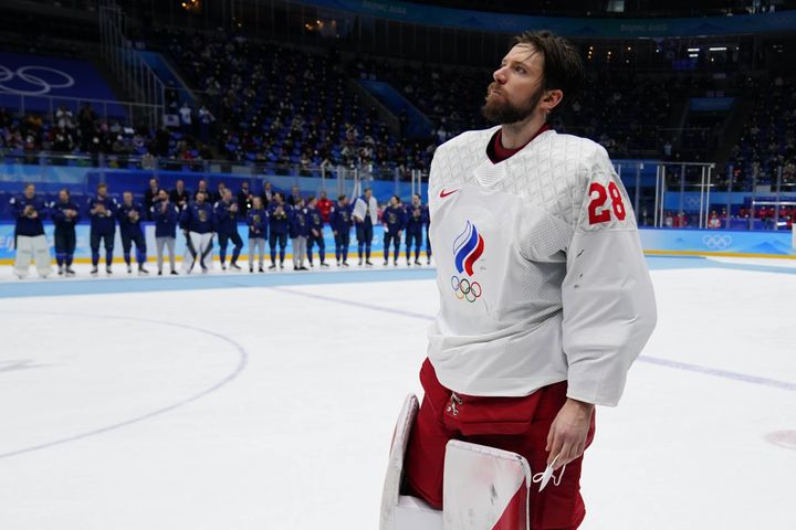 Le joueur de hockey russe Ivan Fedotov, le 20 février 2022, à Pékin, lors des Jeux olympiques. (MATT SLOCUM / AP / SIPA)