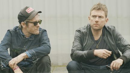 Les deux créateurs des Gorillaz : Jamie Hewlett (à gauche) et Damon Albarn.
 (Linda Brownlee)