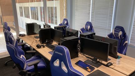 Classe d'esport à la&nbsp;Tony Parker&nbsp;Adéquat&nbsp;Academy à Lyon (Rhône).&nbsp; (Phéline Leloir-Duault FRANCEINFO)