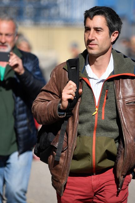 François Ruffin arrive à Marseille pour la présentation de son film "J'veux du soleil", le 2 mars 2019. (GERARD JULIEN / AFP)