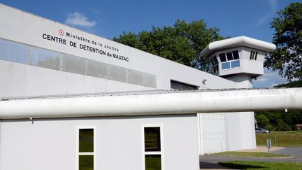 Le centre de détention de Mauzac (Dordogne), en mai 2018 (image d'illustration). (MARC OLLIVIER / MAXPPP)