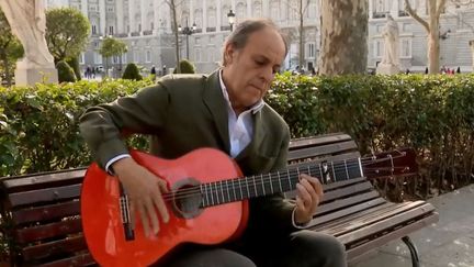 Le luthier espagnol Felipe Conde. (FRANCE 2)