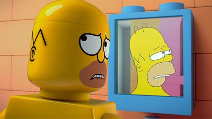 Homer Simpson dans l'épisode Lego "Brick Like Me".
 (Fox)