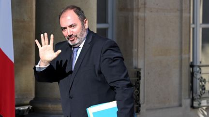 François Braun, le ministre de la Santé, sur le perron de l'Elysée, le 24 août 2022. (BERTRAND GUAY / AFP)