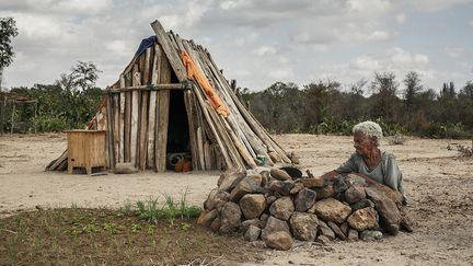 L'économie malgache, déjà très fragile, a été "durement touchée par la crise du Covid-19". Et le sud est d’autant plus impacté par cette situation, car "les capitaux qui lui sont destinés s'évaporent dans la corruption", déclare "The Economist".&nbsp; &nbsp; (RIJASOLO/AFP)