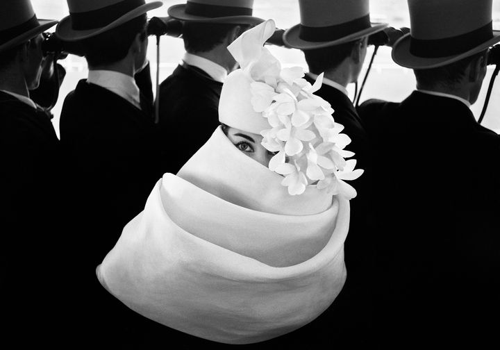 Frank Horvat, Chapeau Givenchy, Paris, pour Jardin des Modes, 1958 (Franck Horvat)