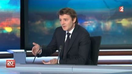 Le ministre de l'Economie Fran&ccedil;ois Baroin au 20 heures de France 2 le 11 d&eacute;cembre 2011. (FTVi)