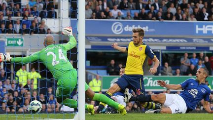 Aaron Ramsey (Arsenal) réduit le score face à Everton (LINDSEY PARNABY / AFP)