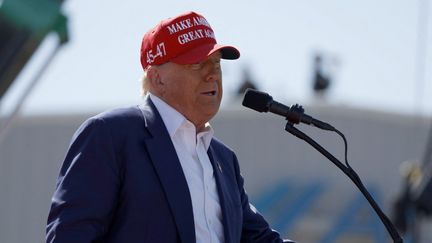 Le candidat républicain à l'élection présidentielle, Donald Trump, lors d'un meeting à Wilmington, en Caroline du Nord, le 21 septembre 2024. (ANNA MONEYMAKER / GETTY IMAGES NORTH AMERICA)