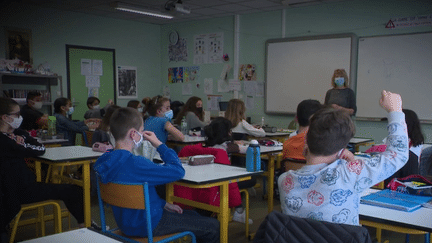 Éducation : ce qu’il faut savoir pour réagir en cas de harcèlement (FRANCE 2)