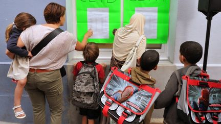 Jour de rentr&eacute;e dans une &eacute;cole primaire de Bordeaux (Gironde), le 4 septembre 2012. (PIERRE ANDRIEU / AFP)