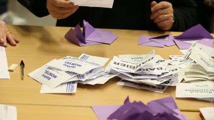 &nbsp; (Un duel FN/PS au second tour de la législative partielle du Doubs annoncent chacun des deux camps © MaxPPP)