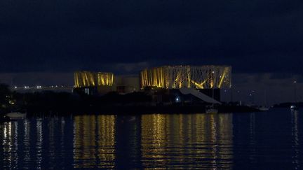 Le Mémorial ACTe illuminé en orange pendant 15 jours pour la lutte contre les violences faites aux femmes (Rudy Rilcy - Guadeloupe la 1ère)