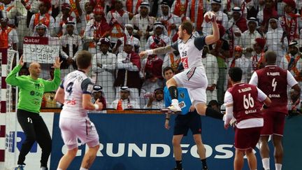 La France a battu le Qatar, &agrave; Doha, 25 &agrave; 22, en finale du Mondial de handball, dimanche 1er f&eacute;vrier 2015.&nbsp; (MARWAN NAAMANI / AFP)