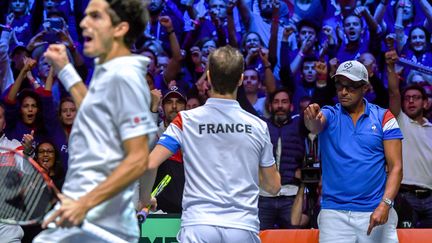 Richard Gasquet et Pierre-Hugues Herbert apportent un point à la France