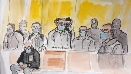 Ce croquis réalisé lors de l'annonce du verdict au procès des attentats de janvier 2015, mercredi 16 décembre 2020, représente notamment&nbsp;Ali Riza Polat (au centre), condamné à 30 ans de réclusion criminelle. (MARIE WILLIAMS / AFP)