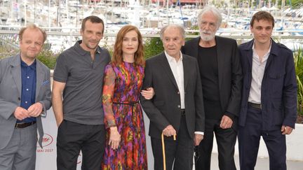 Michael Haneke et l'équipe de "Happy End" au festival de Cannes, mai 2017
 (JACKY GODARD / PHOTO12)