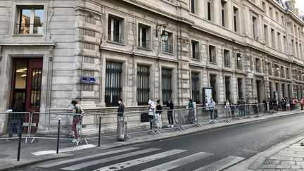 Un centre de dépistage du Covid-19 pour les personnes prioritaires a ouvert lundi 21 septembre dans le 4e arrondissement de Paris.&nbsp; (NOEMIE BONNIN / RADIO FRANCE)