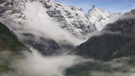 &nbsp; (L'avalanche s'est déclenchée dans le massif des Ecrins au Pelvoux © MaxPPP)