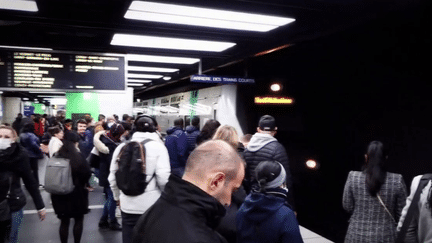 Grève de la RATP : un mouvement très suivi (FRANCE 2)