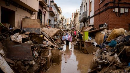 Une rue de Paiporta, au sud de Valence (Espagne), le 3 novembre 2024, après les inondations meurtrières. (SOPA IMAGES / SIPA)