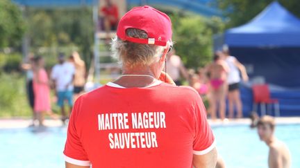 La France fait face à un&nbsp;manque crucial de maîtres-nageurs sauveteurs. (VINCENT VOEGTLIN / MAXPPP)