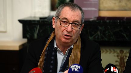 Le père d'Estelle Mouzin lors d'une conférence de presse à Paris, le 9 janvier 2018. (PATRICK KOVARIK / AFP)