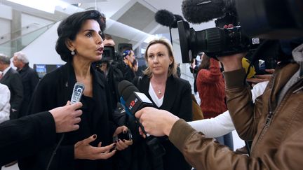 Rachida Dati parle aux m&eacute;dias, le 23 novembre 2012, &agrave; Paris. (THOMAS SAMSON / AFP)