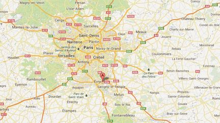 Samedi 1er juin 2013, entre quinze et vingt clients d'un restaurant chinois de l'Essonne ont &eacute;t&eacute; d&eacute;pouill&eacute;s par des agresseurs arm&eacute;s et cagoul&eacute;s, &agrave;&nbsp;Saint-Germain-l&egrave;s-Corbeil.&nbsp; (GOOGLE MAPS / FRANCETV INFO)