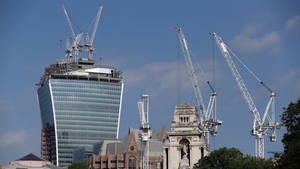 Le "Talkie-Walkie", situ&eacute; au 20, Fenchurch Street, le 10 juillet 2013 &agrave; Londres (Royaume-Uni). (OLI SCARFF / GETTY IMAGES EUROPE)