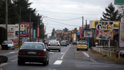  (600.000 préenseignes doivent être démontées dont une grande partie étaient déjà en infraction depuis des années, selon l'association Paysages de France  © Maxppp)