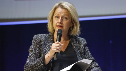 Barbara Pompili&nbsp;s'exprime lors du congrès&nbsp;de l'UICN à Marseille, le 3 septembre 2021. (LUDOVIC MARIN / AFP)