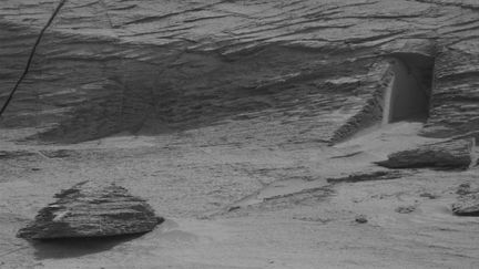 Photo prise par le rover Curiosity, sur Mars, le 7 mai 2022. (NASA / JPL-CALTECH / MSSS)