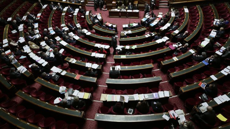 Le Projet De Loi Sur La Securisation De L Emploi Definitivement Adopte Par Le Parlement