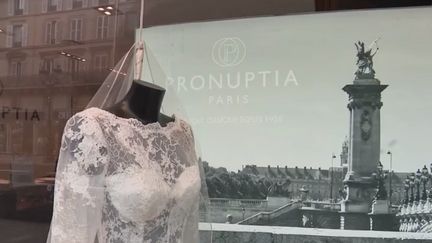 L enseigne specialisee dans le mariage Pronuptia en liquidation judiciaire