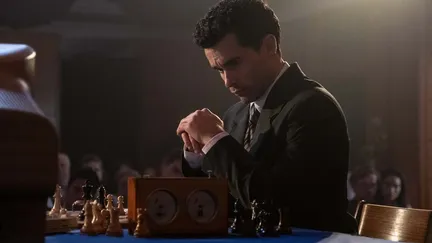 Christian Cooke plays Garry Kasparov. (artie)