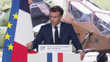 Le président de la République, Emmanuel Macron, en déplacement à Toulon (Var), le 9 novembre 2022. (POOL)
