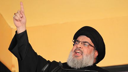 Le chef du Hezbollah libanais Hassan Nasrallah prononce un discours dans la banlieue sud de Beyrouth (Liban), le 24 octobre 2015. (ANWAR AMRO / AFP)