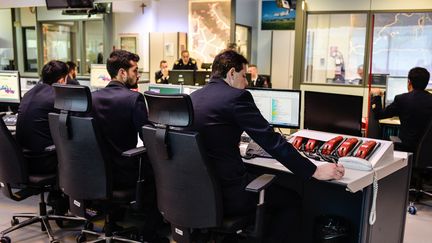 Gardes-côtes italiens, centre opérationnel de Rome (ANDREAS SOLARO / AFP)