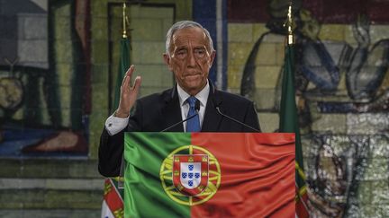 Le président portugais,&nbsp;Marcelo Rebelo de Sousa, lors de son discours de victoire à la suite de sa réélection, le 24 janvier 2021 à Lisbonne. (PATRICIA DE MELO MOREIRA / AFP)