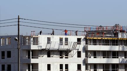 Des appartements en construction, le 10 octobre 2008 à Toulouse (Haute-Garonne). (ERIC CABANIS / AFP)