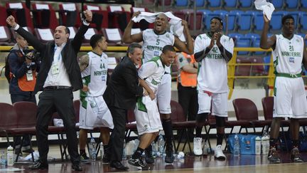 La joie des Nanterriens, qui ne s'arrêtent plus d'émerveiller le basket français!  (HAKAN BURAK ALTUNOZ / ANADOLU AGENCY)