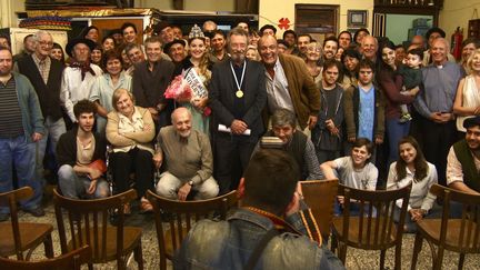 Oscar Martinez (au centre) dans "Citoyen d'honneur" de Mariano Cohn et Gastón Duprat
 (Memento Films Distribution)