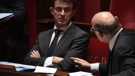 Manuel Valls à l'Assemblée Nationale le 27 octobre 2015. (DOMINIQUE FAGET / AFP)